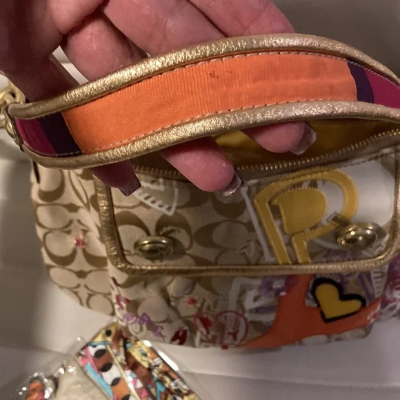 Coach bundle - Picture 3 of 11